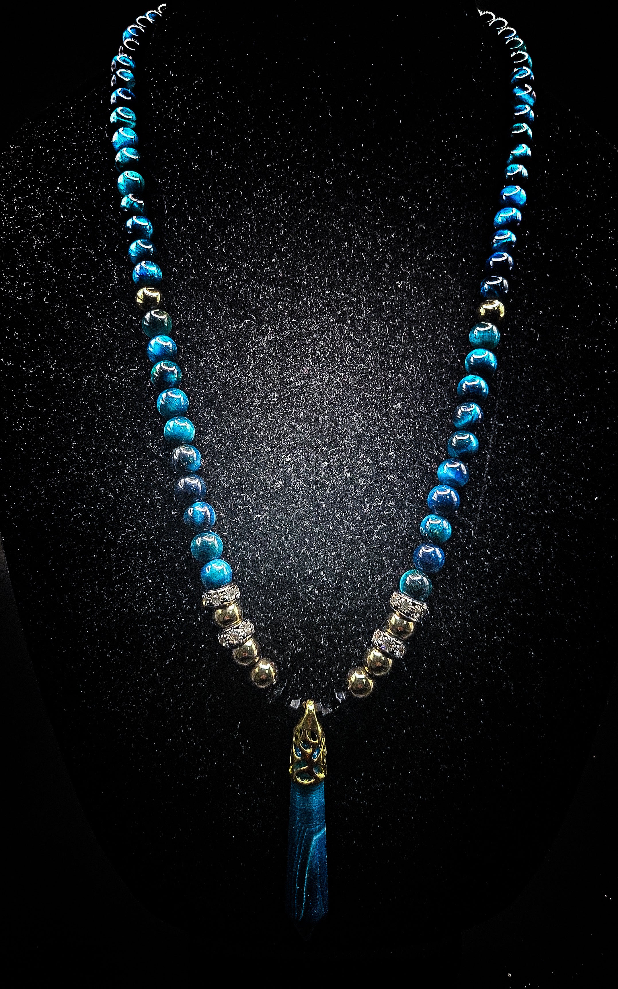 Tiger eye Clasps Necklace (Blue)