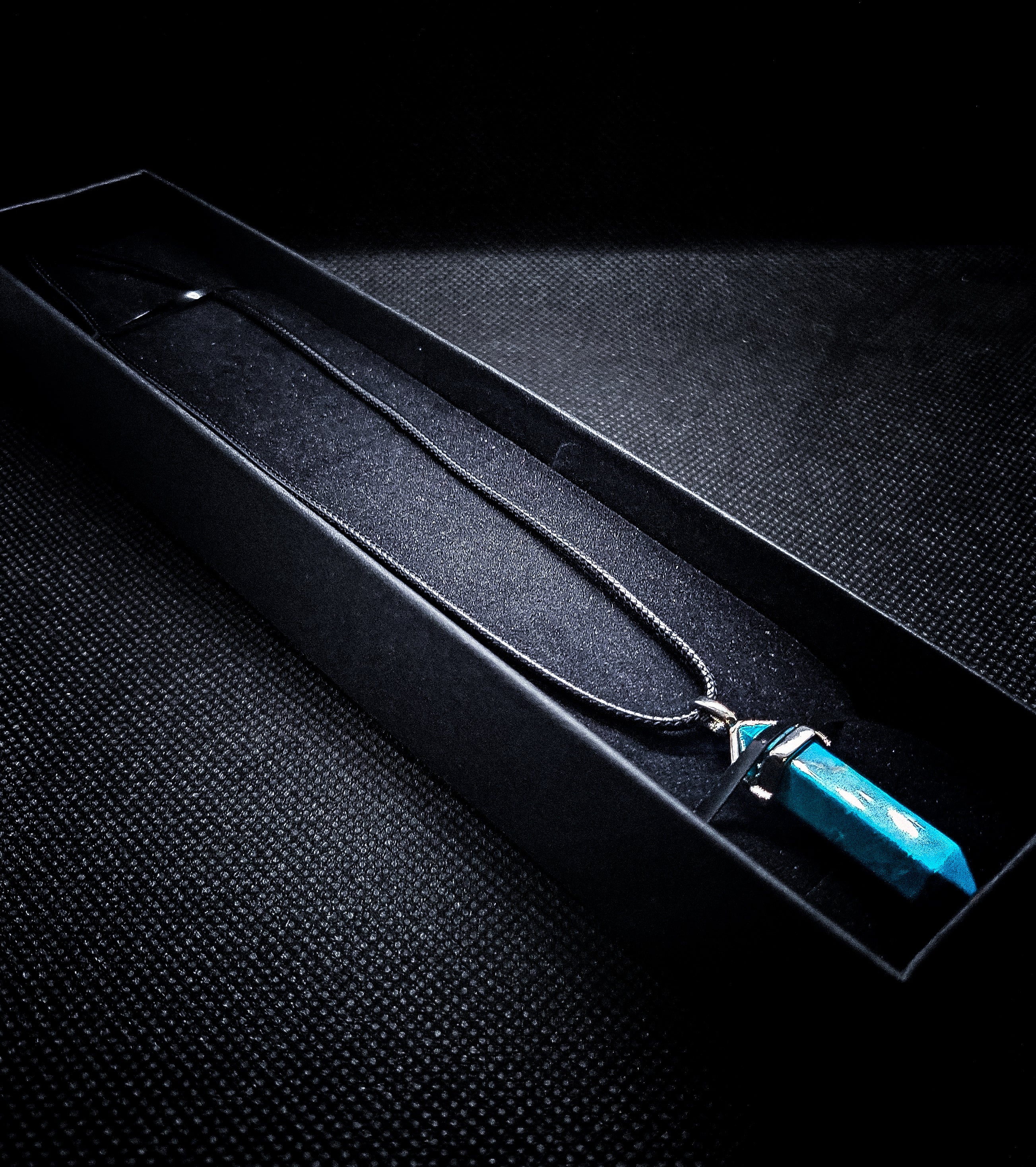 Adjustable Hexagonal pendant necklace (Short Pendant)