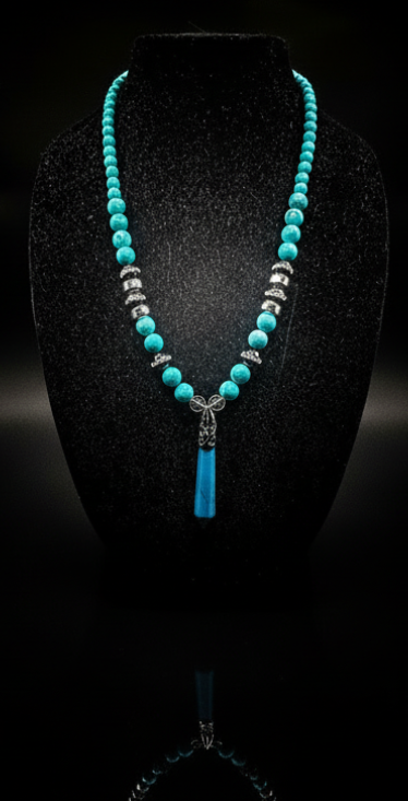 Rhinestone Turquoise Clasps Necklace