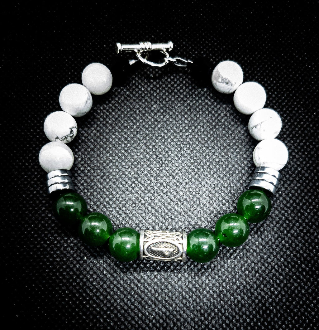 Green Chalcedony Toggle Clasp Breacelet