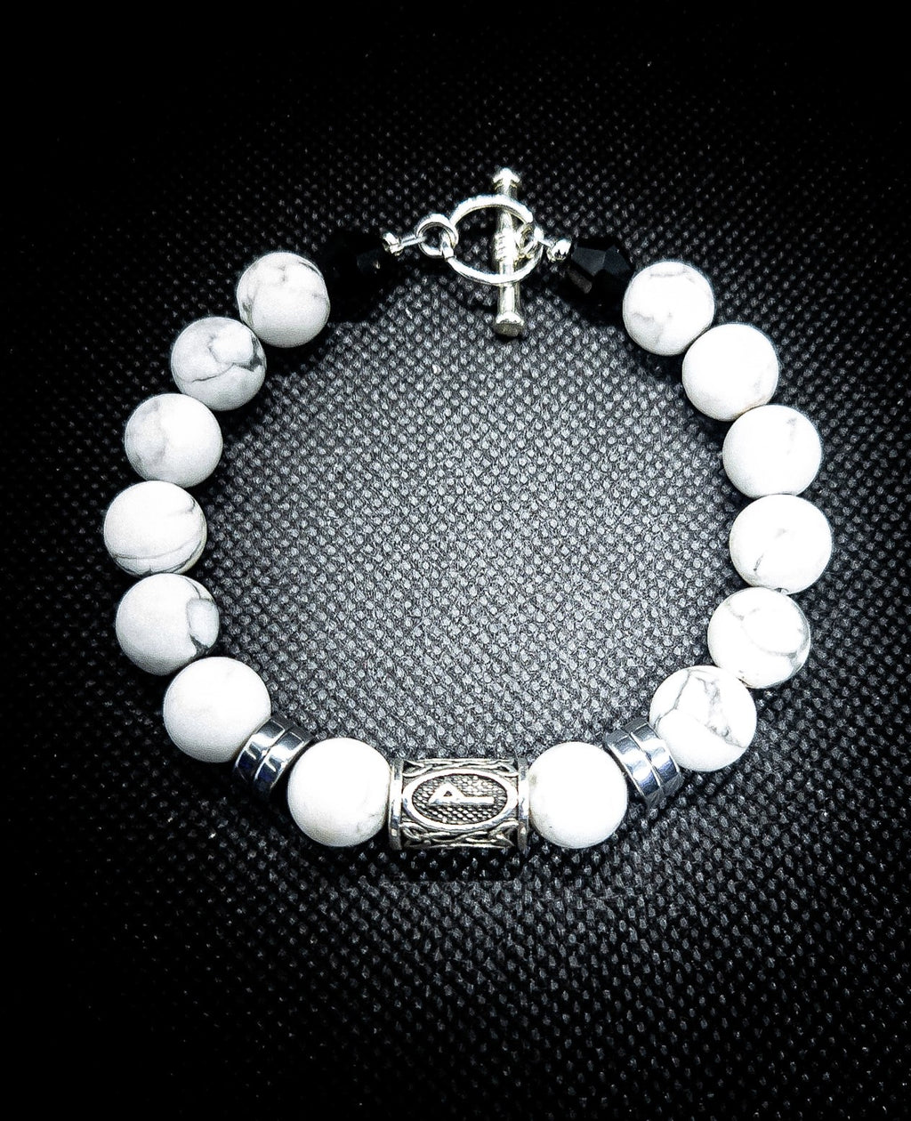 White Howlite Toggle Clasps Bracelet
